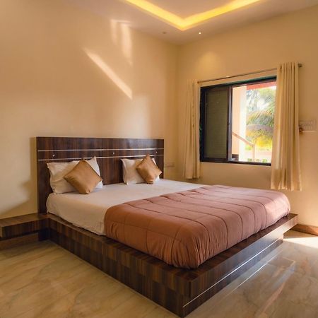 The Beach Hive Resort Kashid Exterior foto