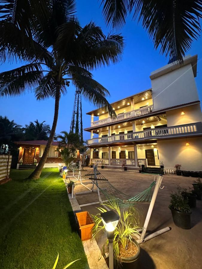 The Beach Hive Resort Kashid Exterior foto